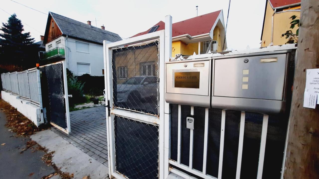 Hi-Bp Garden City Batsanyi Tiny House Near The City Train With Free Parking Budapest Eksteriør bilde